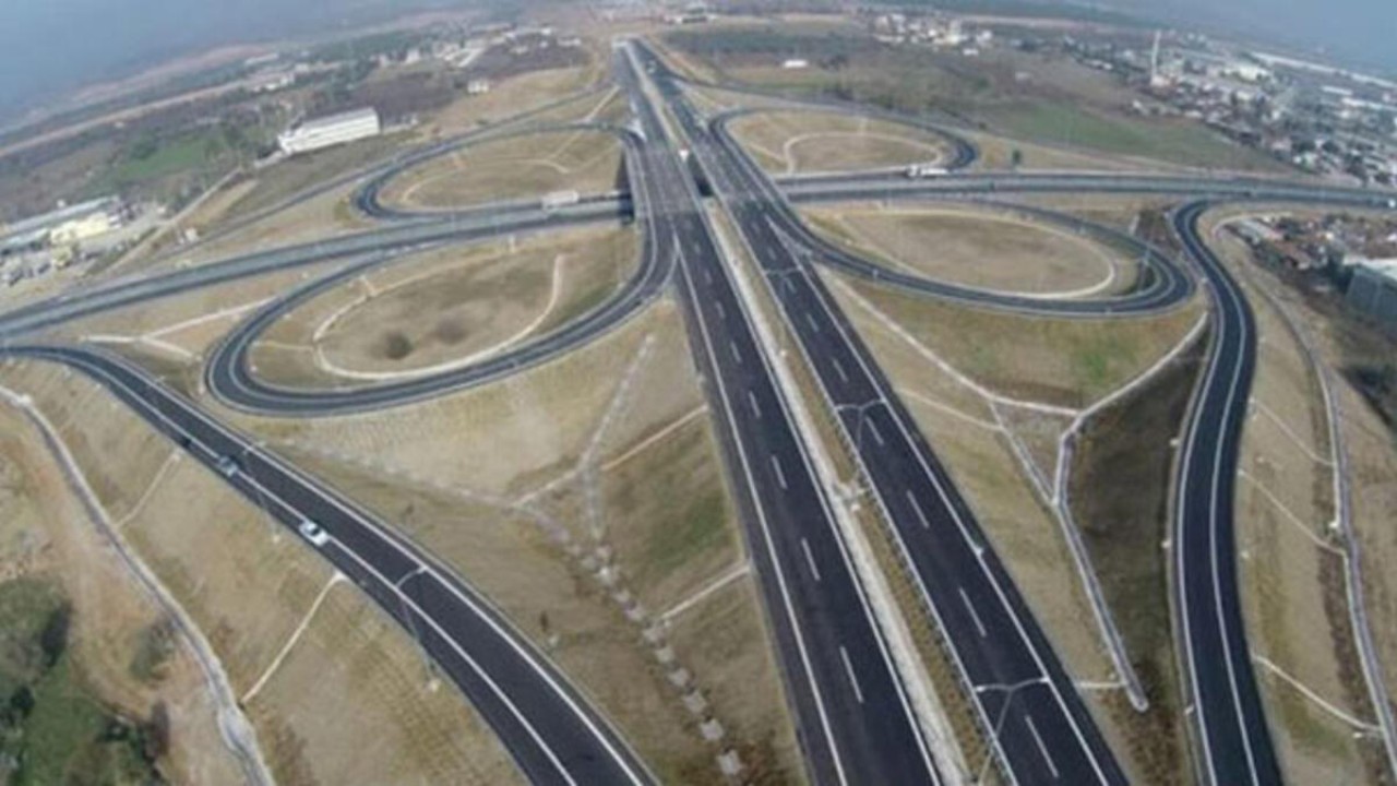 KGM Ankara – Nigde, projekat autoputa (Betonske saobraćajnice i naplatne postaje)